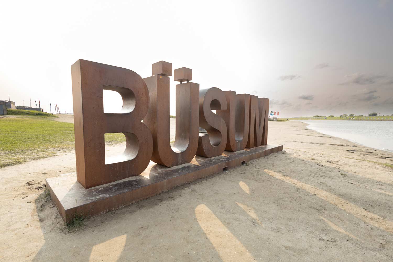 Buesum an der Nordsee. Die Familienlagune Perlebucht